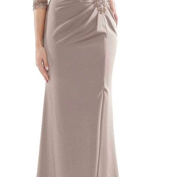 Evening gown - Picture 3 of 6